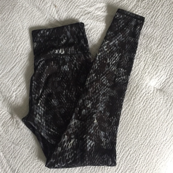 Athleta Pants - Athleta Print Leggings | Excellent Condition